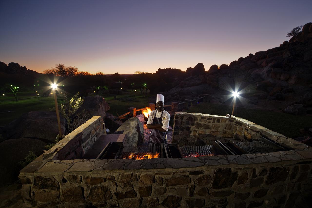 Gondwana Canyon Lodge Kanebis Екстериор снимка