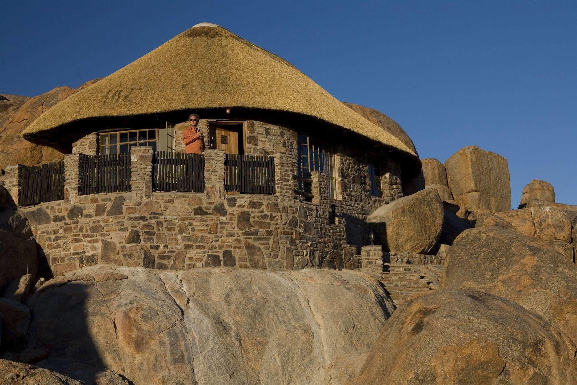 Gondwana Canyon Lodge Kanebis Екстериор снимка
