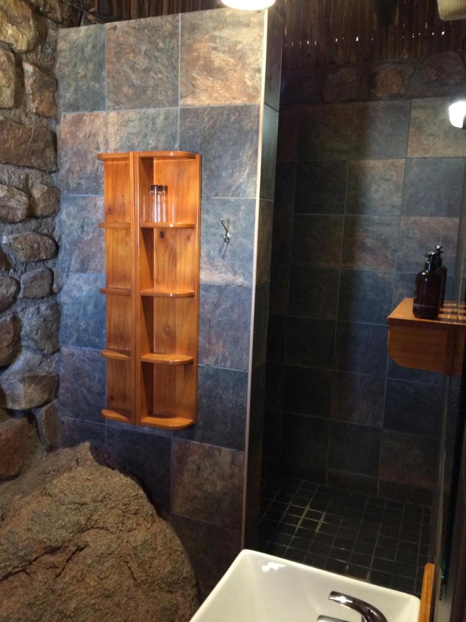 Gondwana Canyon Lodge Kanebis Екстериор снимка